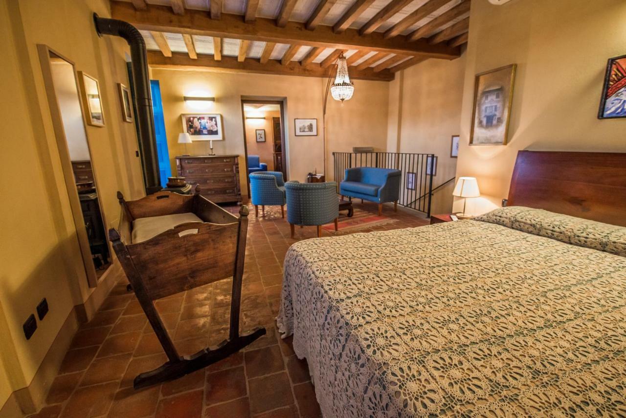 Albergo Ristorante Garibaldi Cisterna d'Asti Bagian luar foto