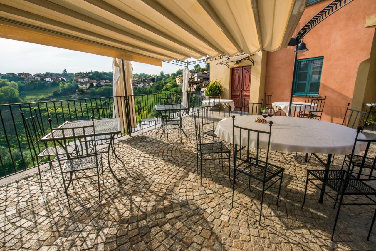 Albergo Ristorante Garibaldi Cisterna d'Asti Bagian luar foto